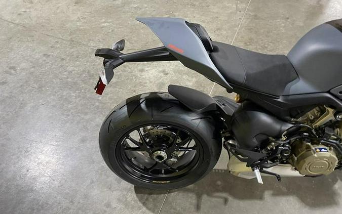 2024 Ducati Streetfighter V4 S Grey & Black