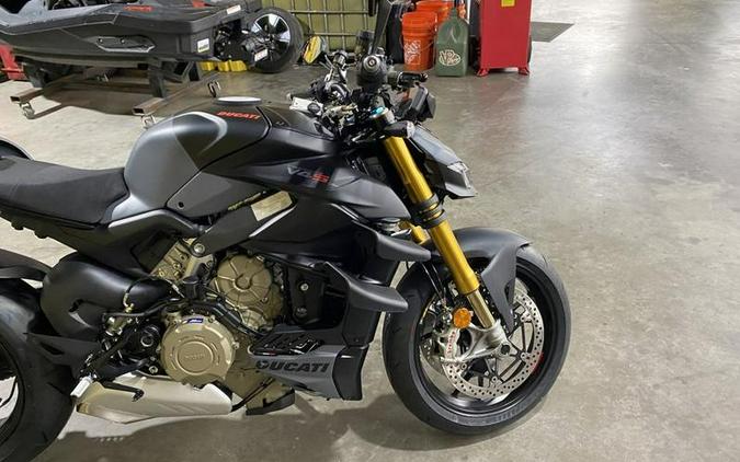 2024 Ducati Streetfighter V4 S Grey & Black