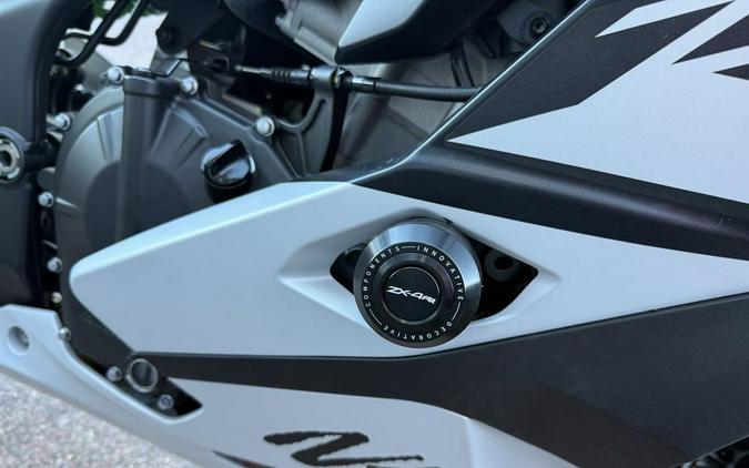 2025 Kawasaki NINJA® ZX™-4RR ABS