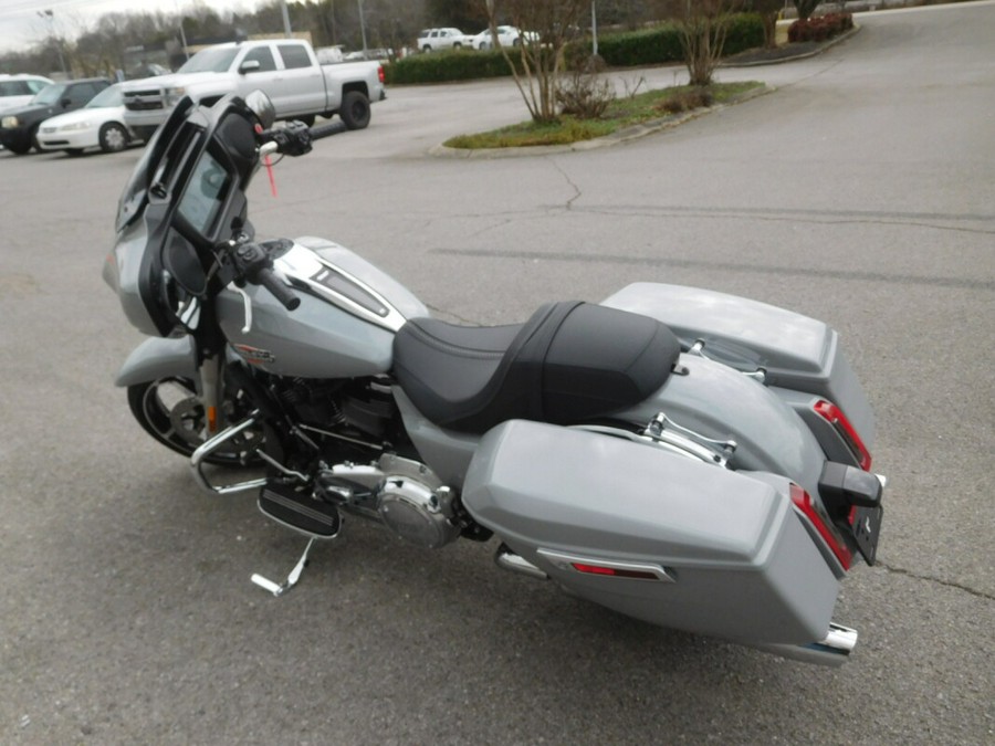 FLHX 2024 Street Glide®