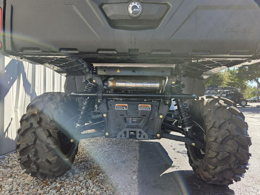 2025 Can-Am® Defender DPS HD10