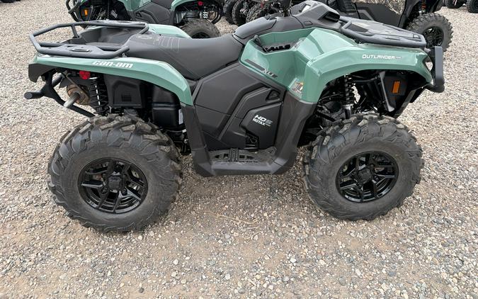 2026 Can-Am Outlander PRO XU HD5