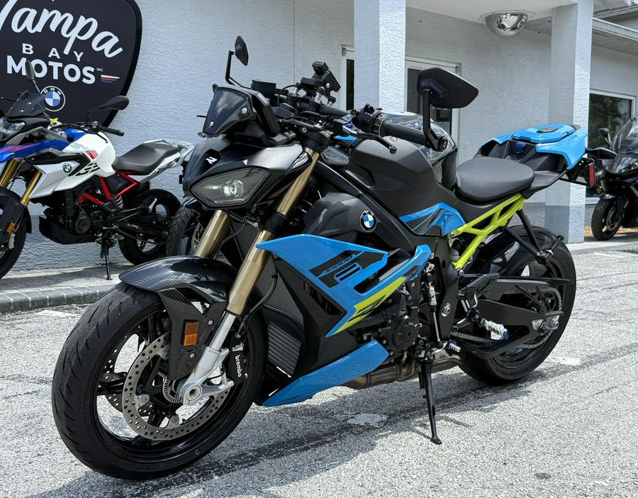 2026 BMW S 1000 R