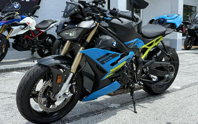 2026 BMW S 1000 R
