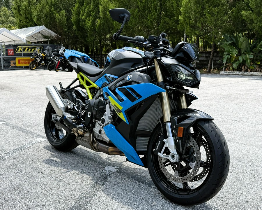 2026 BMW S 1000 R