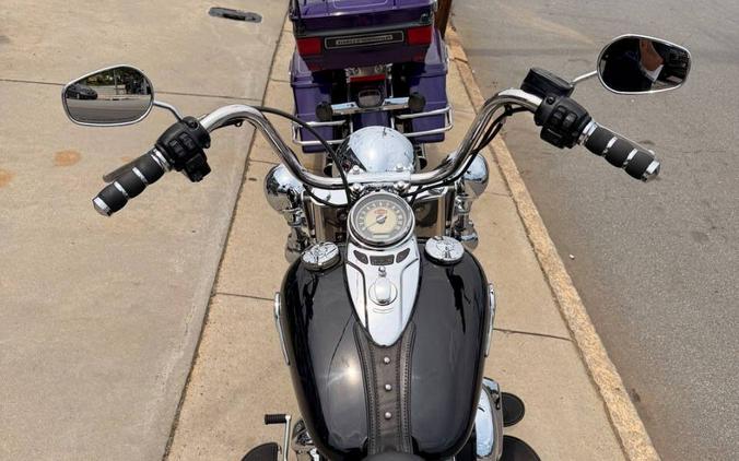 2016 Harley-Davidson Heritage Softail Classic FLSTC