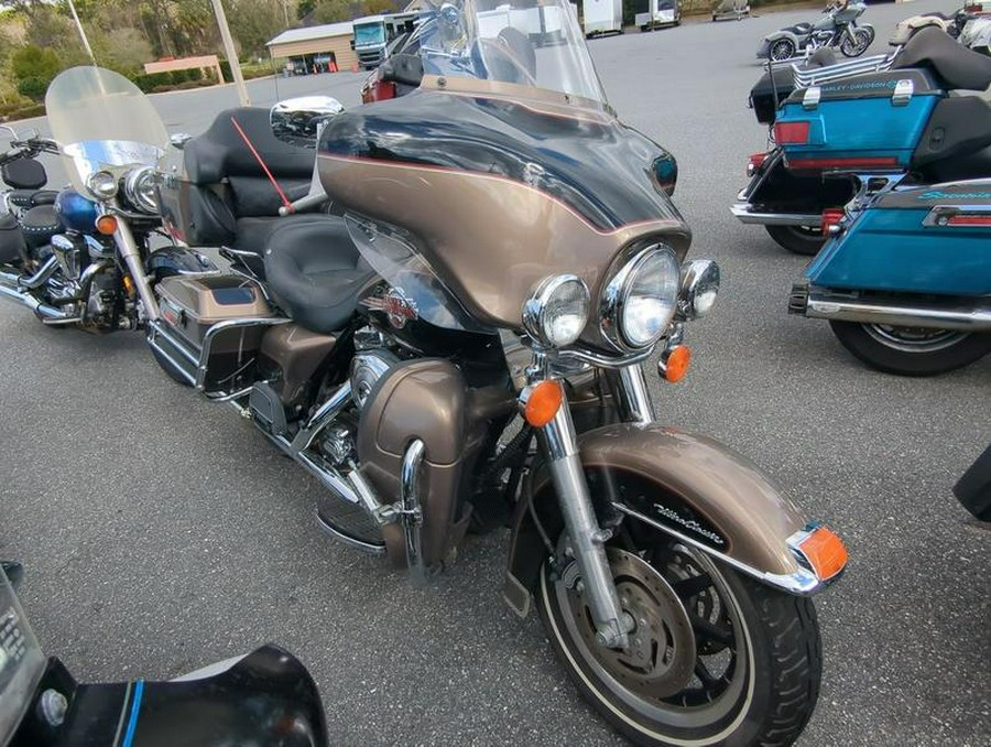 2005 Harley-Davidson® FLHTCUI - Electra Glide® Ultra Classic® Injection