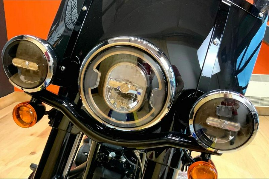 2023 Harley-Davidson® FLHCS - Heritage Classic