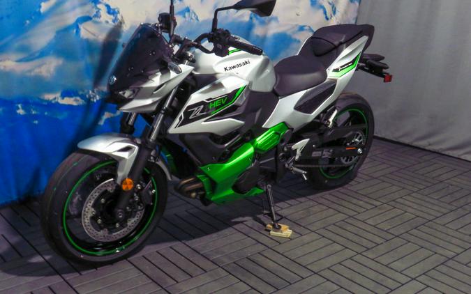 2024 Kawasaki Z7 Hybrid ABS