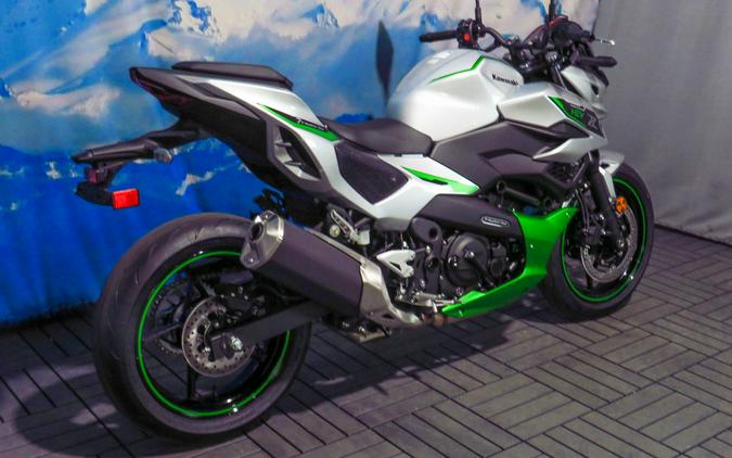 2024 Kawasaki Z7 Hybrid ABS