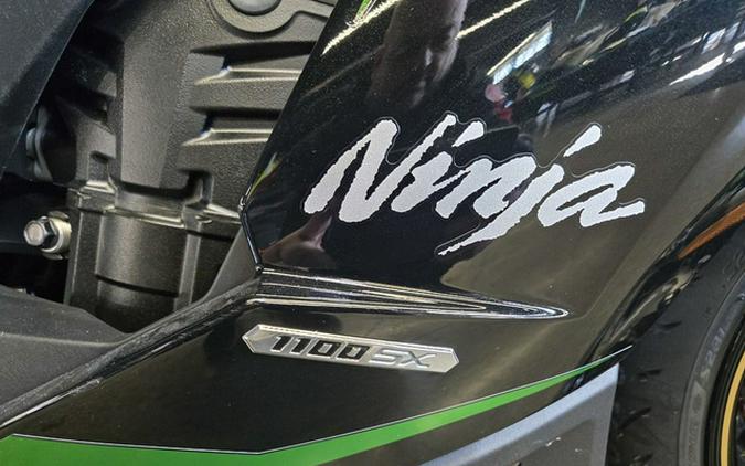 2025 Kawasaki Ninja 1100SX SE ABS