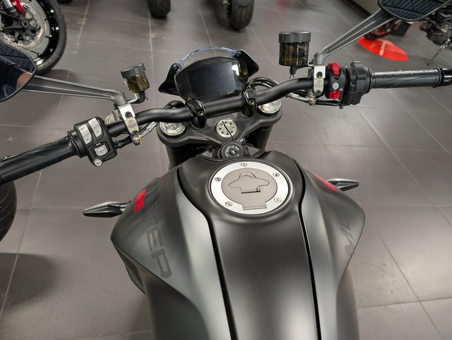 2025 Ducati Monster