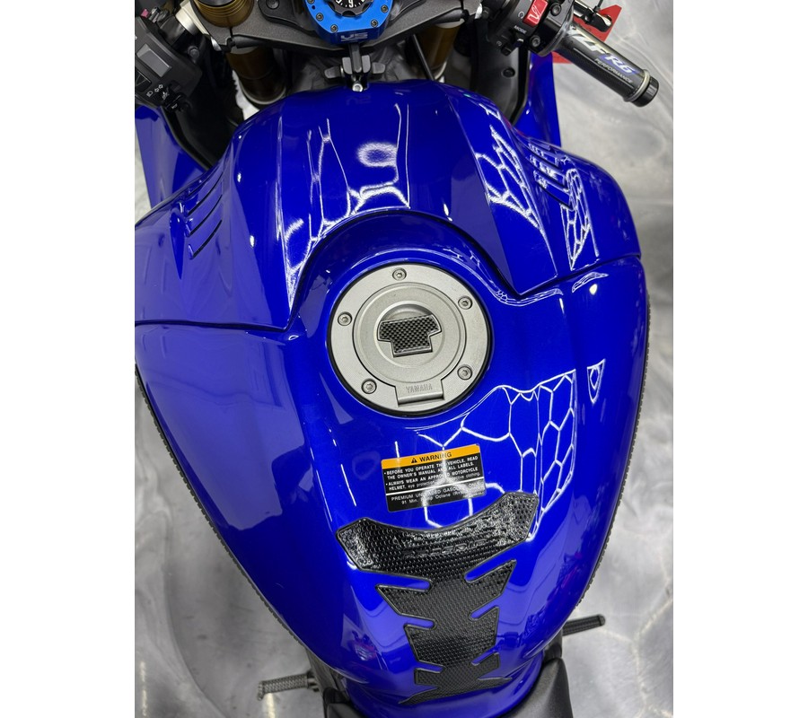 2017 Yamaha R6 in Mint Condition, M4 Exhaust