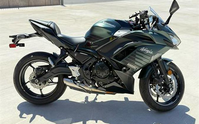 2025 Kawasaki Ninja® 650 ABS