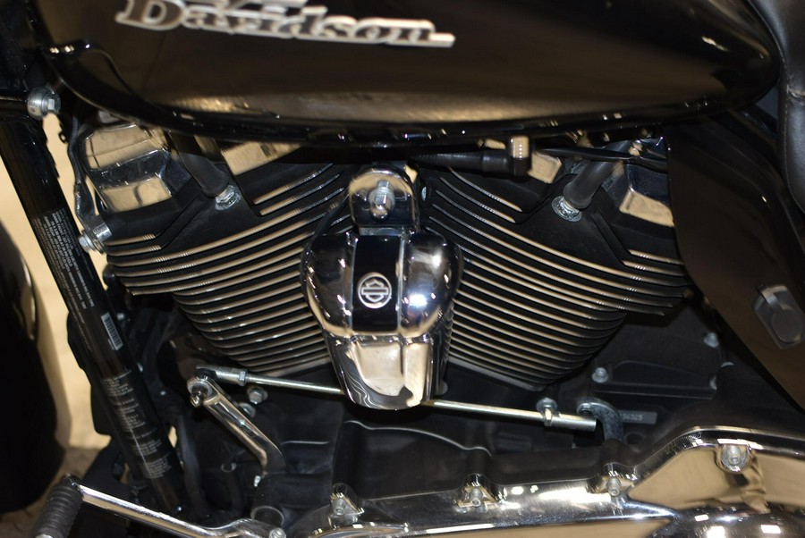2019 Harley-Davidson Street Glide FLHX
