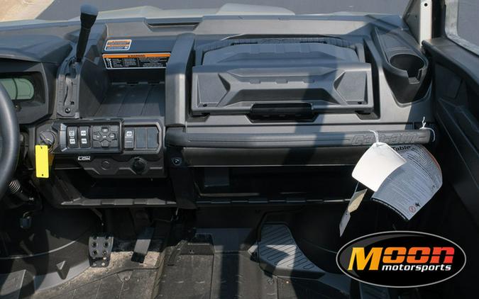 2023 Can-Am Defender X mr HD10