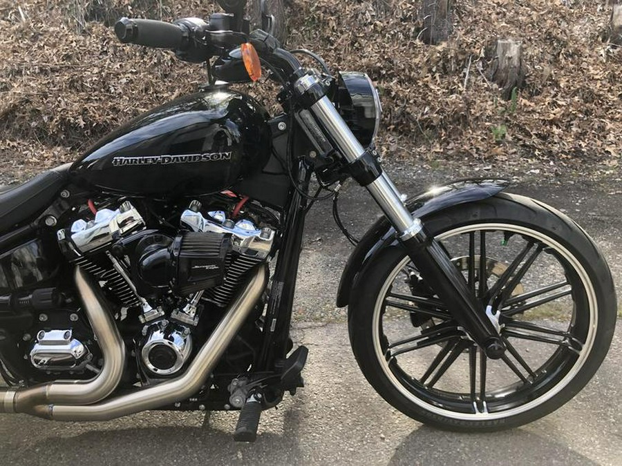 2019 Harley-Davidson® FXBRS - Softail® Breakout® 114