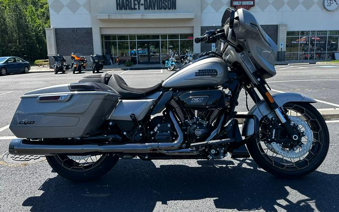 2023 Harley-Davidson CVO Street Glide