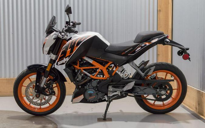 2016 KTM 390 Duke