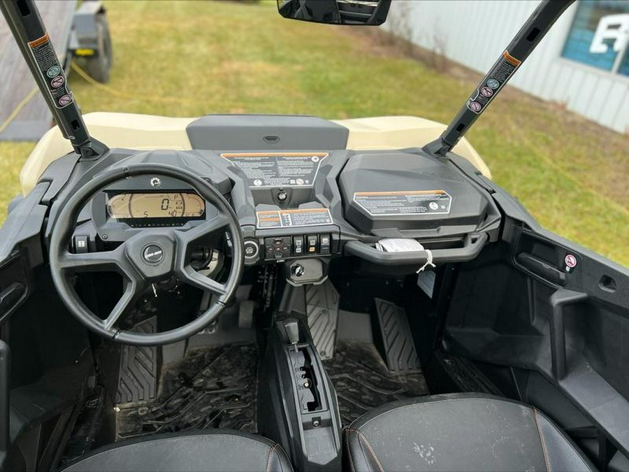 2023 Can-Am® Commander XT-P