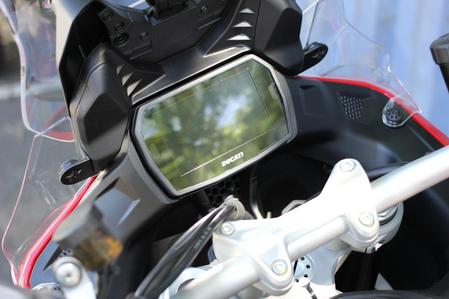 2026 Ducati Multistrada V2