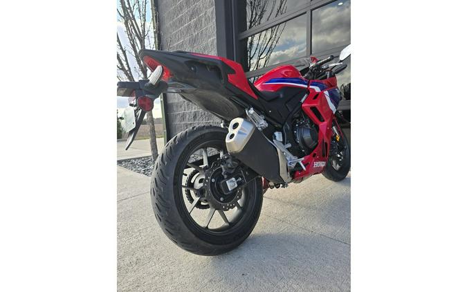 2025 Honda CBR500R ABS