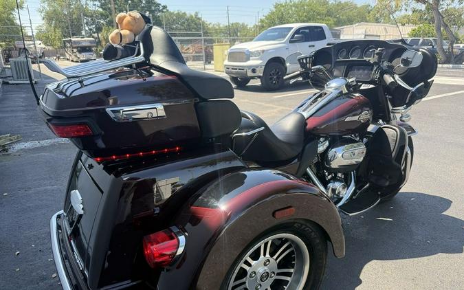 2022 Harley-Davidson® FLHTCUTG - Tri Glide® Ultra
