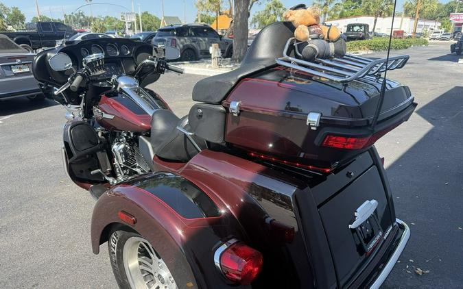2022 Harley-Davidson® FLHTCUTG - Tri Glide® Ultra