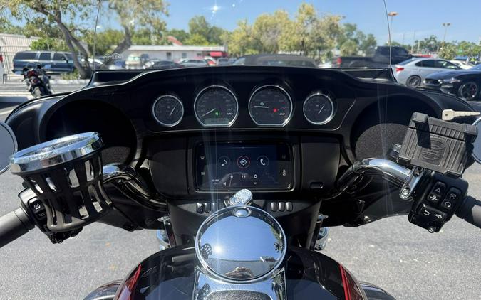 2022 Harley-Davidson® FLHTCUTG - Tri Glide® Ultra