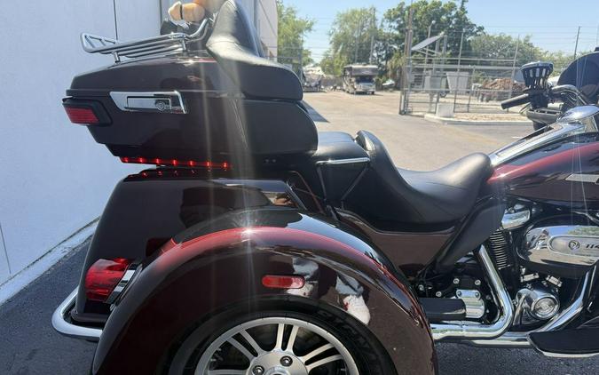 2022 Harley-Davidson® FLHTCUTG - Tri Glide® Ultra