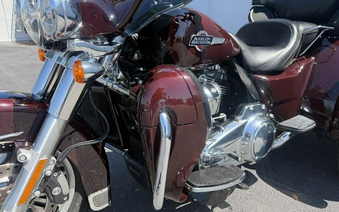 2022 Harley-Davidson® FLHTCUTG - Tri Glide® Ultra