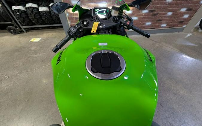 2026 Kawasaki Ninja® ZX™-6R ABS