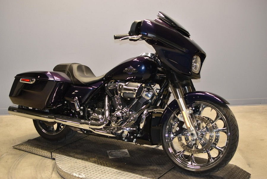 2025 Harley-Davidson Street Glide Mystic Shift