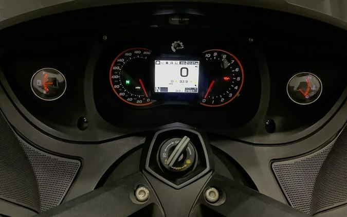2015 Can-Am Spyder RT Limited 6 Speed Semi-Automatic (SE6)