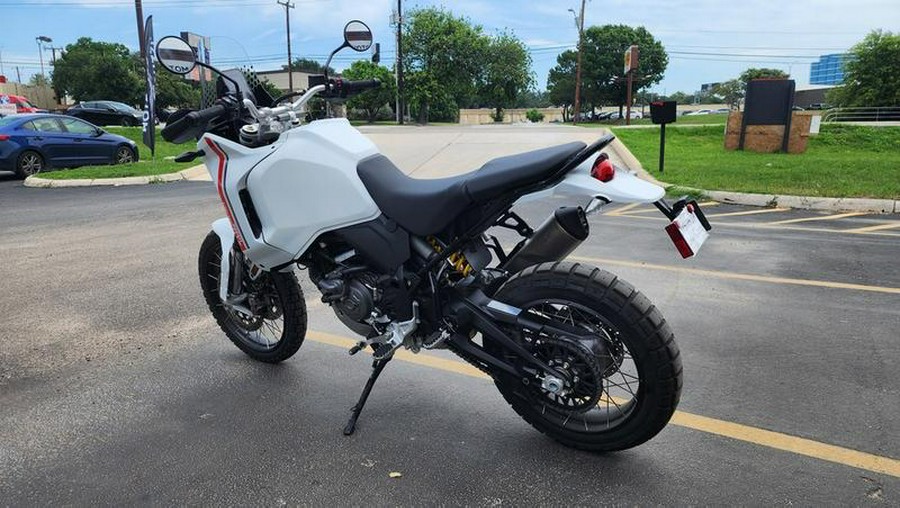 2023 Ducati DesertX Star White Silk