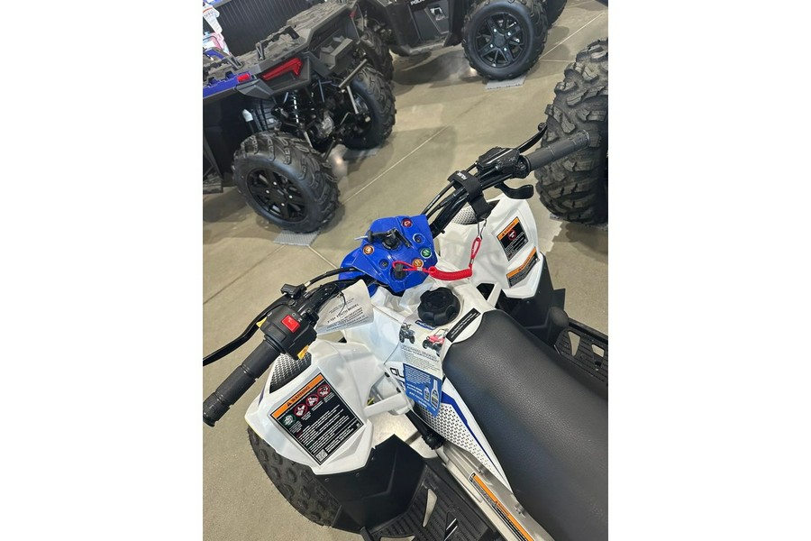 2024 Polaris Industries ATV-24,OTLW 110,WHT/POL BLU