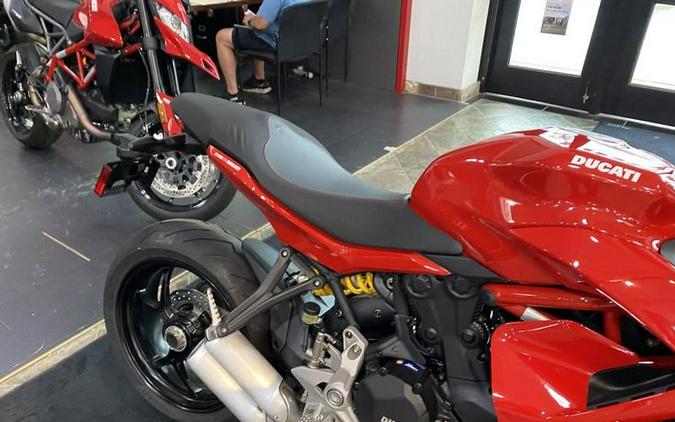 2024 Ducati Supersport 950 S Red