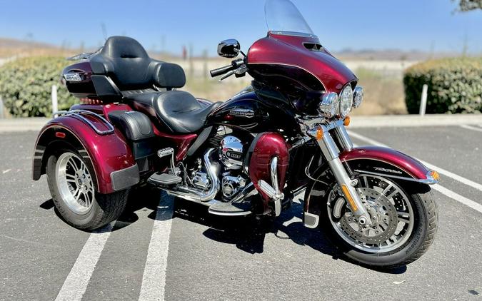 2014 Harley-Davidson® FLHTCUTG - Tri Glide® Ultra