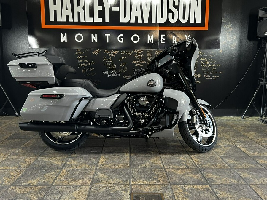 2025 Harley-Davidson Street Glide® Ultra Billiard Gray - Black Finish