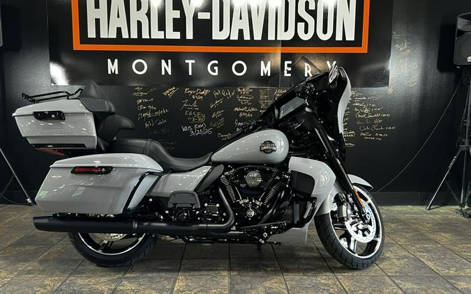 2025 Harley-Davidson Street Glide® Ultra Billiard Gray - Black Finish