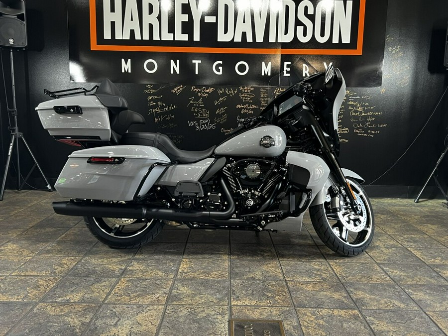2025 Harley-Davidson Street Glide® Ultra Billiard Gray - Black Finish