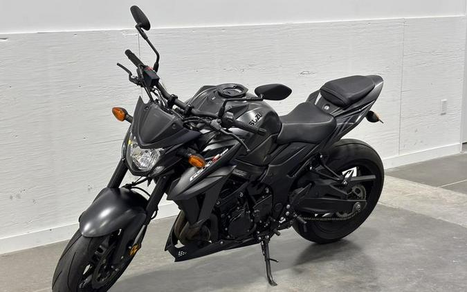 2022 Suzuki GSX-S750Z ABS
