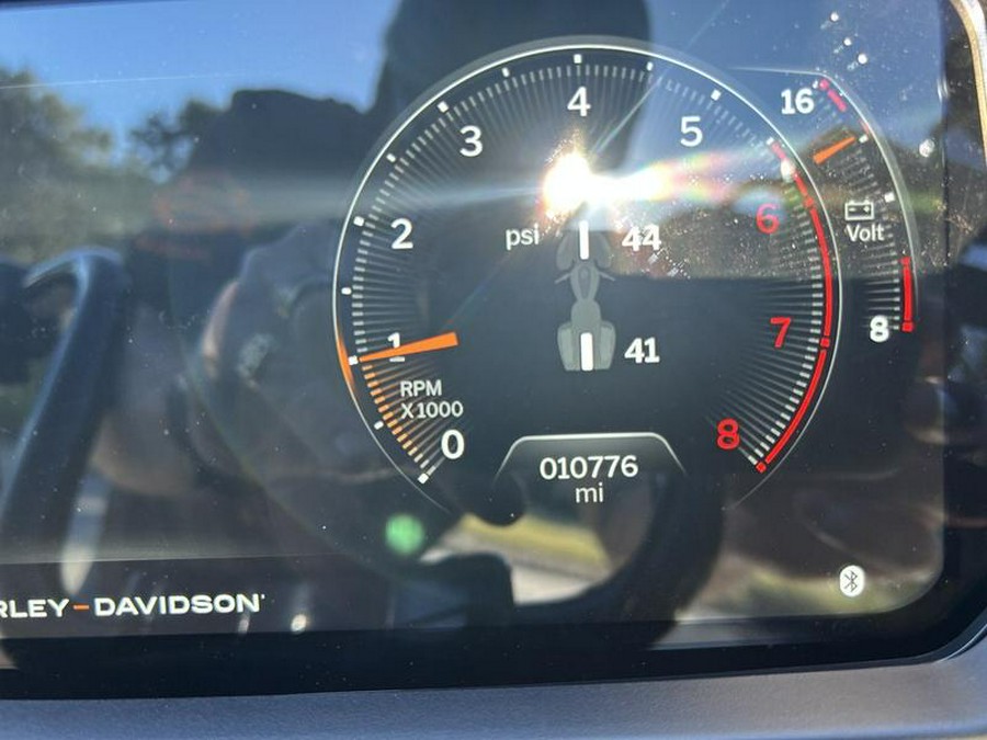 2024 Harley-Davidson® FLTRX - Road Glide®