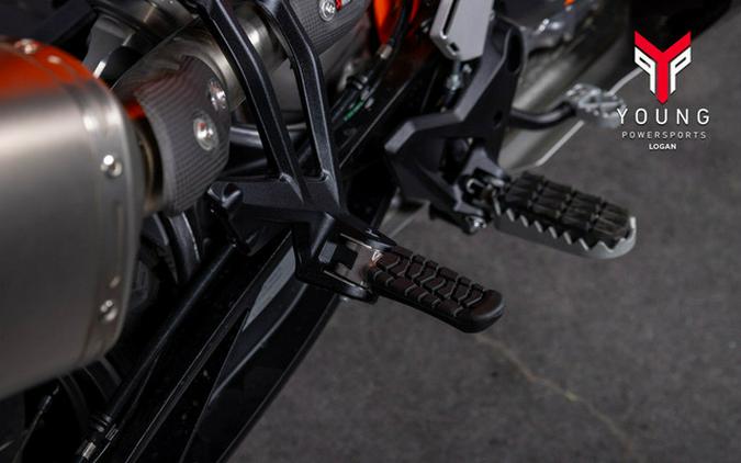 2027 KTM Adventure 890 R Rally