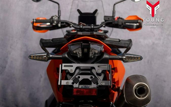 2027 KTM Adventure 890 R Rally