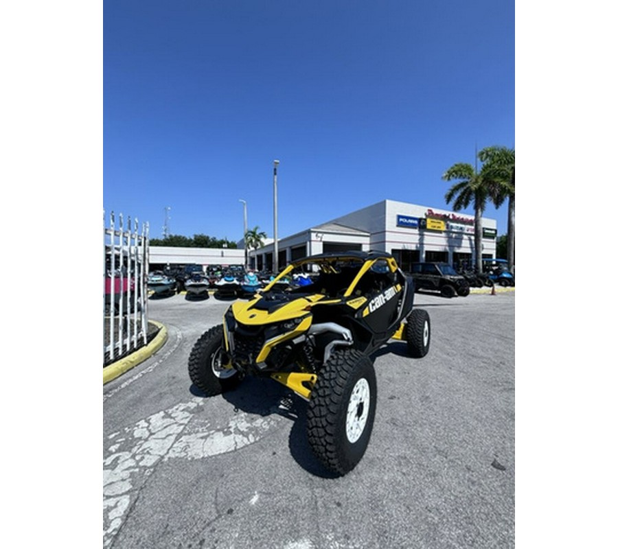 2024 Can-Am Maverick R X RS With Smart-Shox Carbon Black & Neo