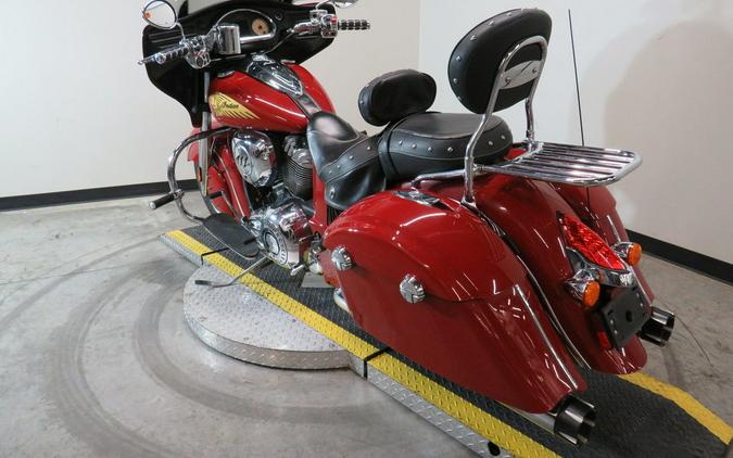 2014 Indian Motorcycle® Chieftain™ Indian Motorcycle® Red