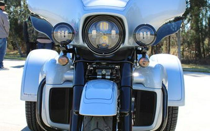 2025 Harley-Davidson® FLHTCUTG - Tri Glide® Ultra