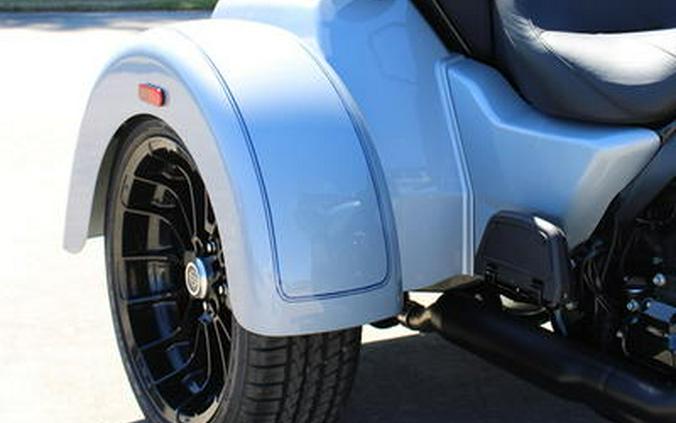 2025 Harley-Davidson® FLHTCUTG - Tri Glide® Ultra