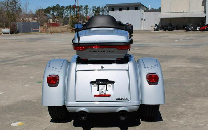 2025 Harley-Davidson® FLHTCUTG - Tri Glide® Ultra